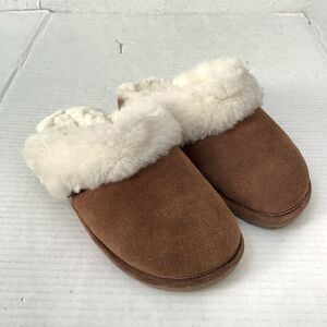 RED WING Women’s 8 / 9 Slippers Genuine Sheepskin Chestnut Slip On Fuzzy